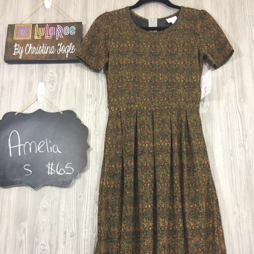 LuLaRoe S Amelia Dress